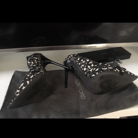 Tom Ford Lace Heels - Picture 3 of 6